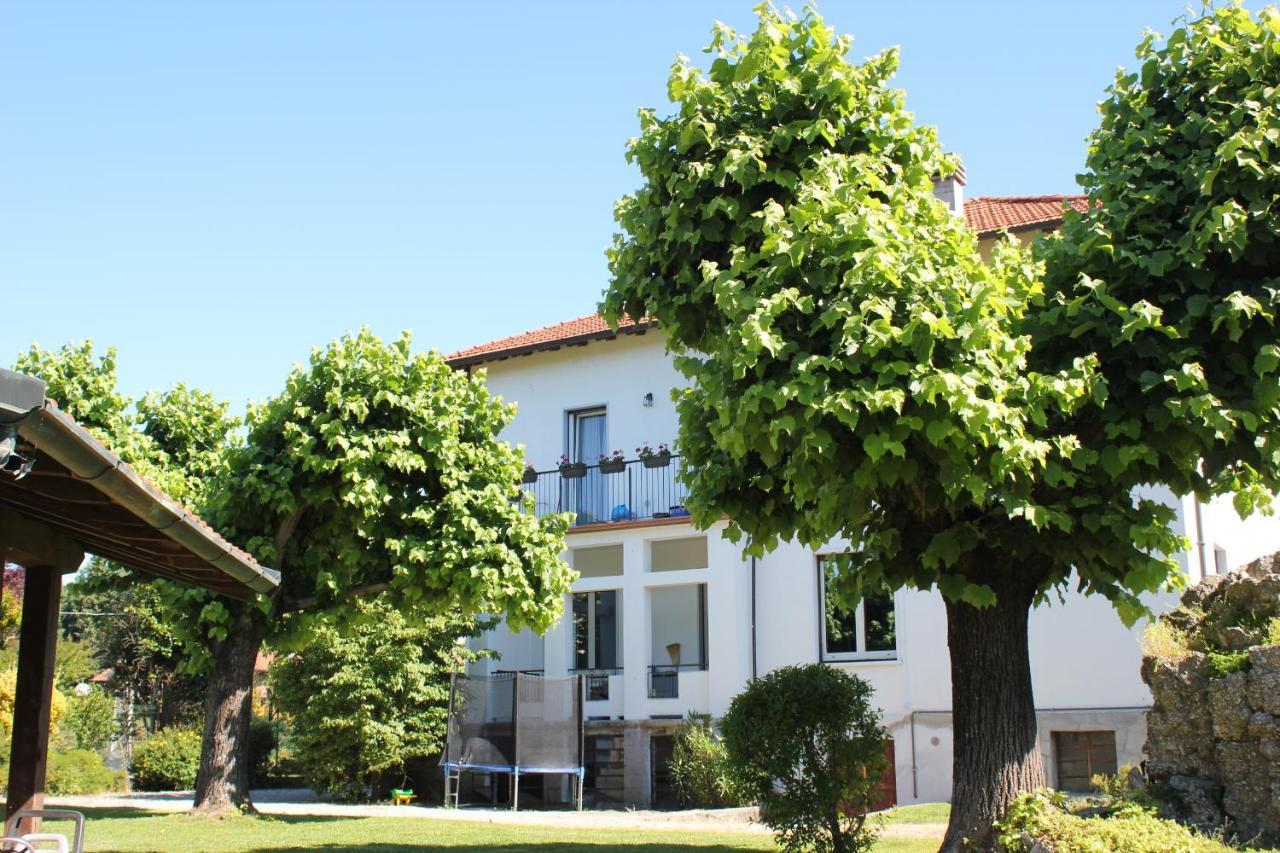 B&B I Due Tigli Travedona Exterior photo